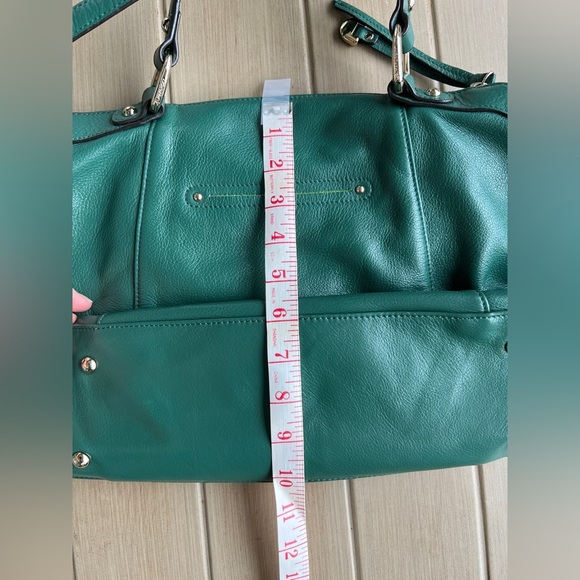 B. MAKOWSKY 100% LEATHER A226649 SHOULDER ZIP CLOSURE BAG / CROSSBODY GREEN - Picture 16 of 16